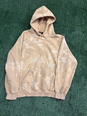 H&M Beige Tie-Dye Pullover Hoodie
